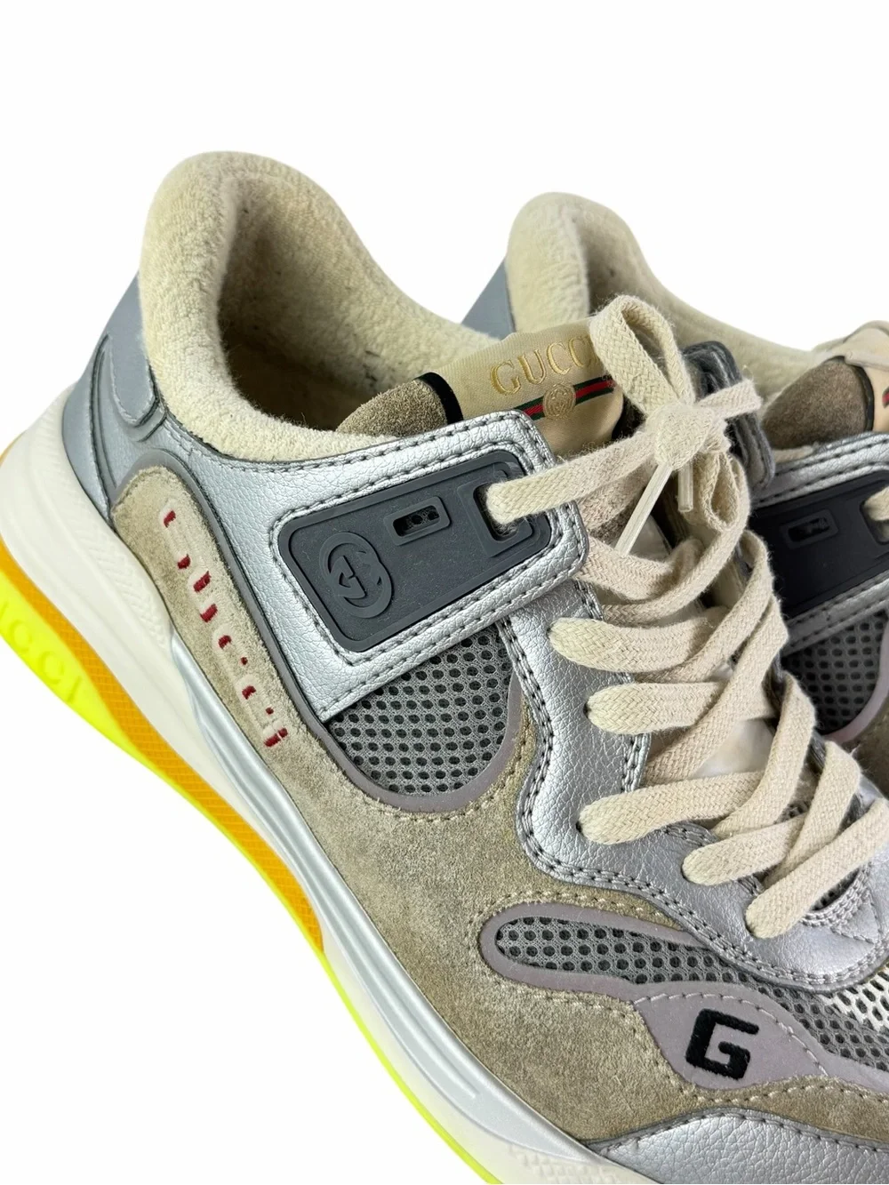 GUCCI 587242 Ultrapace Men's Sneakers in Silver Metallic Multi 8.5 - 9 US